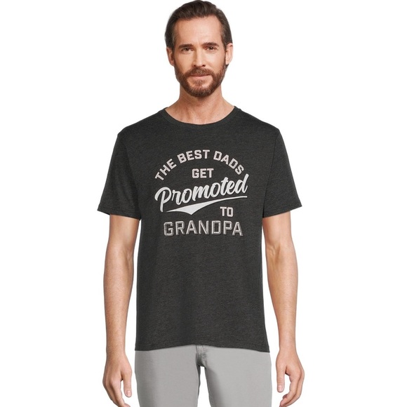 Way to Celebrate Promoted to Grandpa Men's Graphic Tee, Size S - Picture 2 of 5